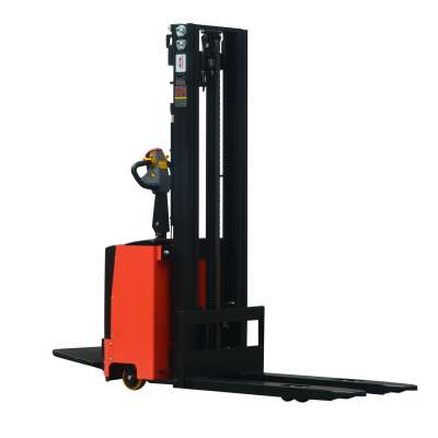 Henglift  1/1.5ton stacker electric with battery charger